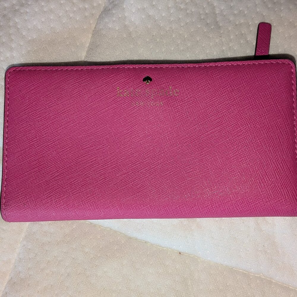 Kate Spade New York Stacy Saffiano Leather Bifold Wallet Fuchsia Pink